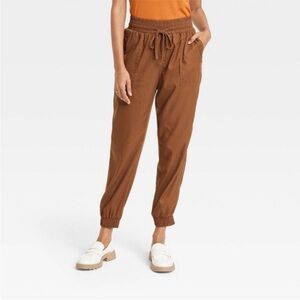 Brown high rise new day brown jogger women’s pants with tie waist target size s